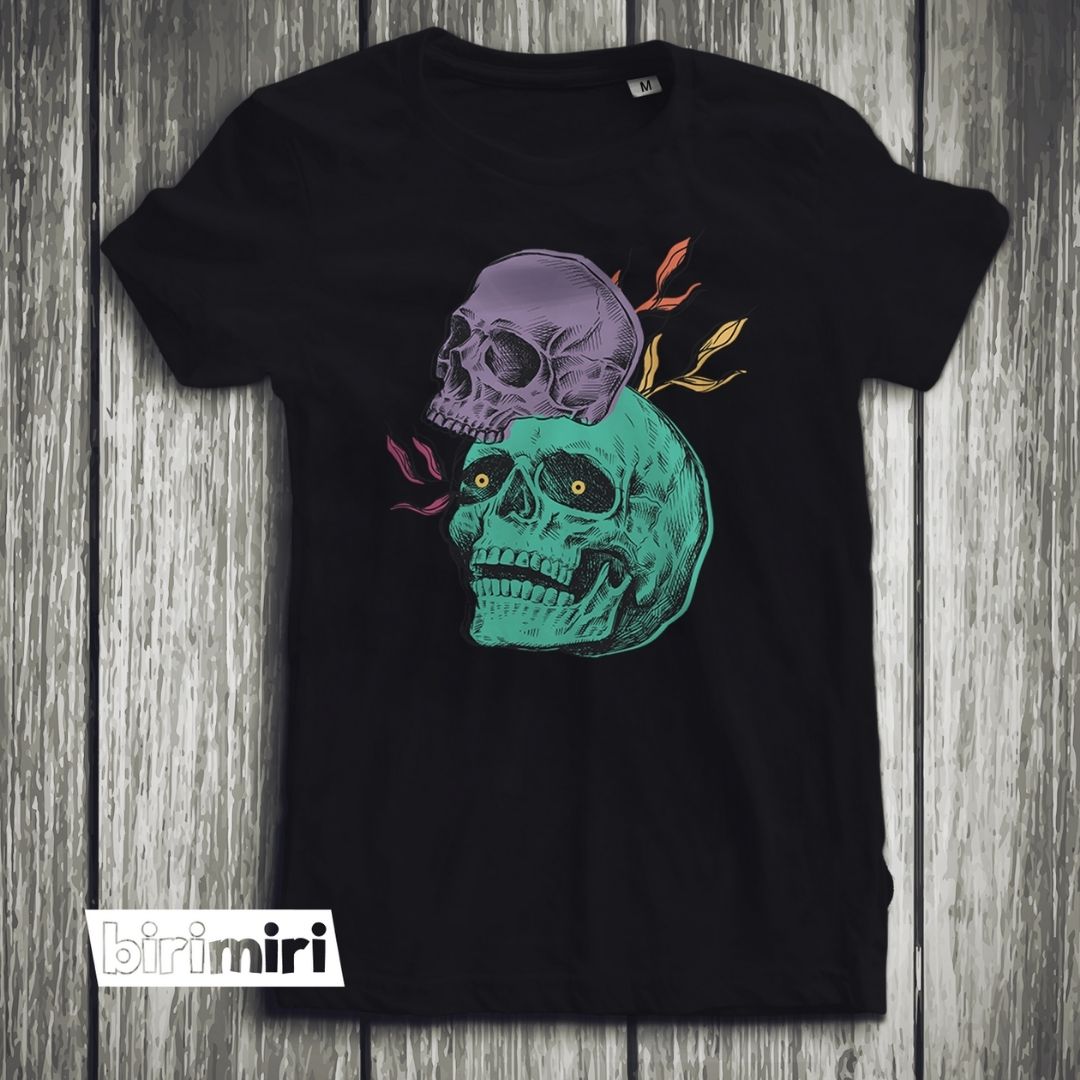 Тениска "Creepy skulls"